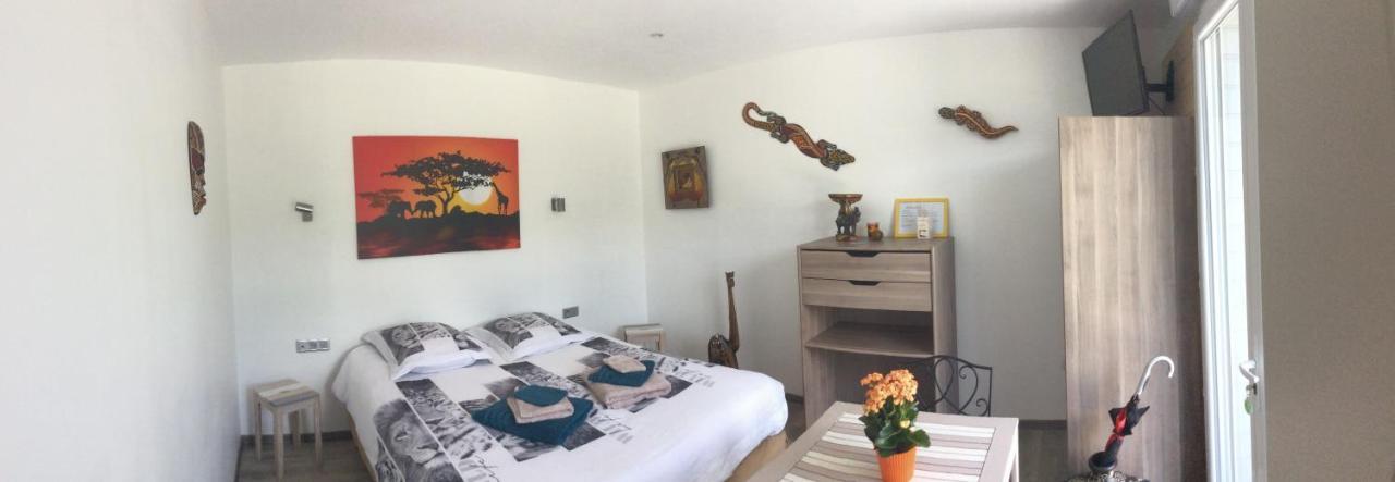 Chambres D'Hotes De L'Orval Thiergeville エクステリア 写真