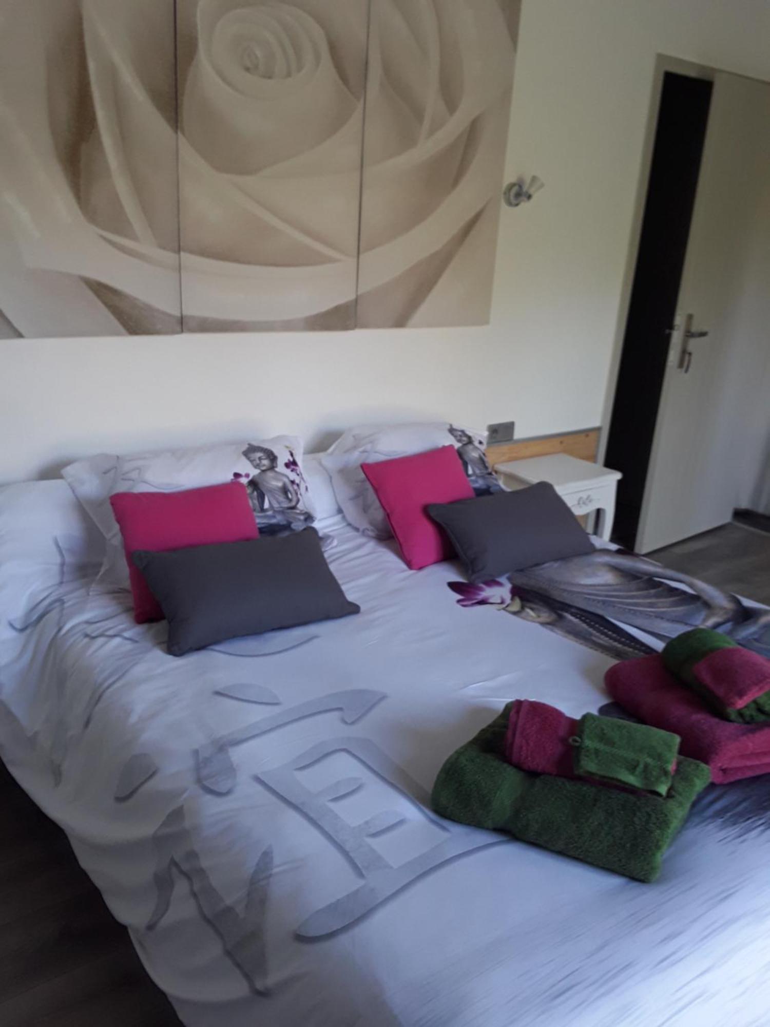 Chambres D'Hotes De L'Orval Thiergeville エクステリア 写真